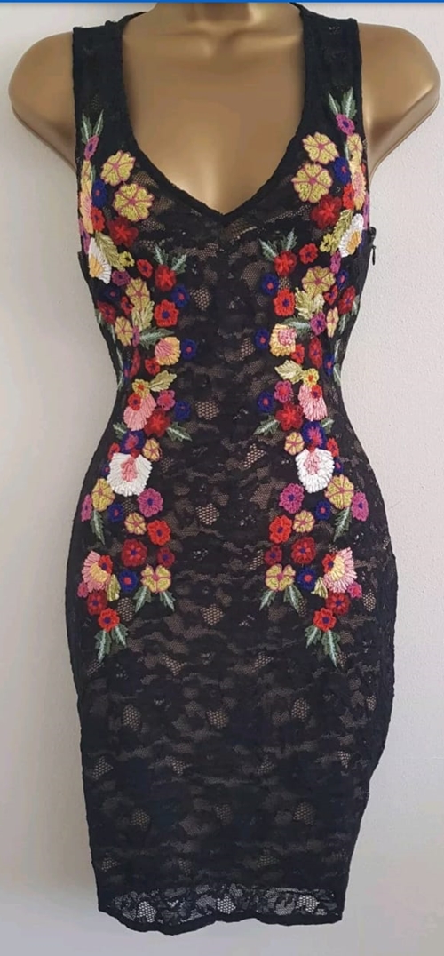 Ex Gu3ss Black Embroidery Dress, £8.00pp, RRP$128.00